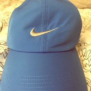 Nike dri fit hat